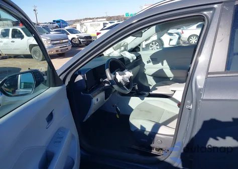 2025 Hyundai Kona Sel z USA, uszkodzony, nr VIN KM8HB3AB6SU192594